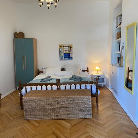 Old Tbilisi City Center, Two - Room Apartment エクステリア 写真